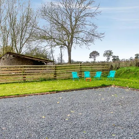 Maison De 3 Avec Jardin Amenage A Marcouf *