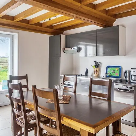 Vakantiehuis Maison Charmante A Avec Jardin.