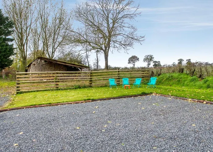Maison Charmante A Avec Jardin. *