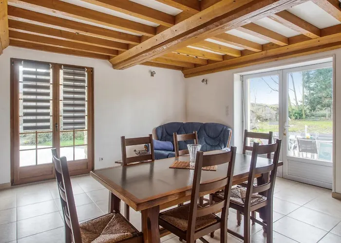 Maison Charmante A Avec Jardin. Prázdninový dům *