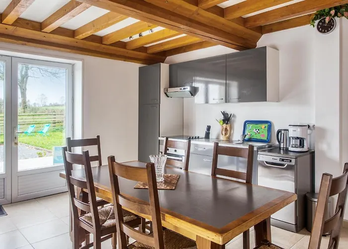 Tatil Evi Maison Charmante A Avec Jardin.